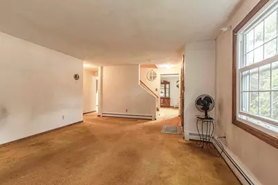 27 Sylvanus Wood Ln, Woburn, MA 01801 - Photo 4