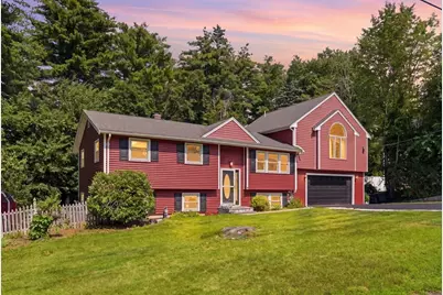 14 Briscoe Rd, Groveland, MA 01834 - Photo 1