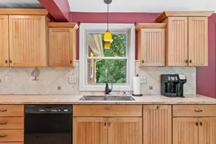 14 Briscoe Rd, Groveland, MA 01834 - Photo 4