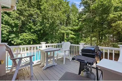 14 Briscoe Rd, Groveland, MA 01834 - Photo 2
