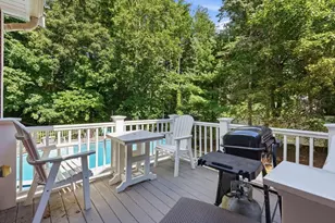 14 Briscoe Rd, Groveland, MA 01834 - Photo 2