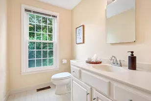 35 Mitchell Grant Way, Bedford, MA 01730 - Photo 12
