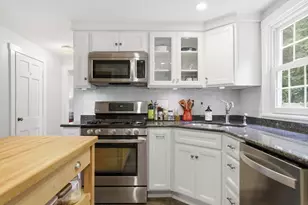 24 Prospect Rd, Andover, MA 01810 - Photo 6