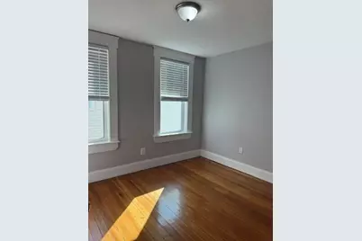 10 Sutton St 3 #3, Boston, MA 02126 - Photo 8