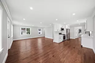 45 County St, Blackstone, MA 01504 - Photo 4