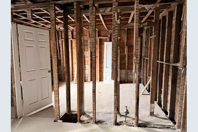158 Austin St, Worcester, MA 01609 - Photo 20