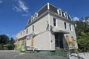 158 Austin St, Worcester, MA 01609 - Photo 2