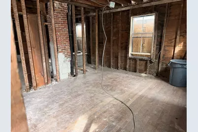 158 Austin St, Worcester, MA 01609 - Photo 4