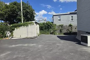 158 Austin St, Worcester, MA 01609 - Photo 24