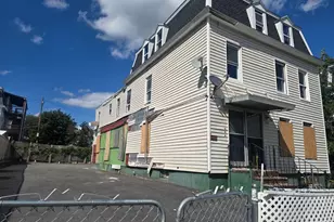 158 Austin St, Worcester, MA 01609 - Photo 1