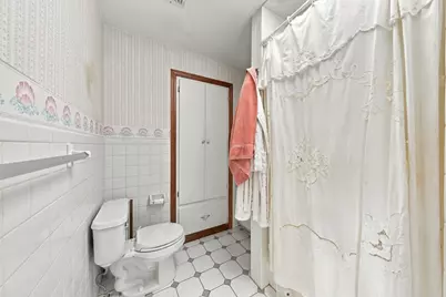 124 Felton St., New Bedford, MA 02745 - Photo 20