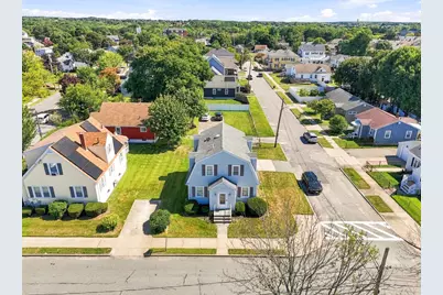 124 Felton St., New Bedford, MA 02745 - Photo 2