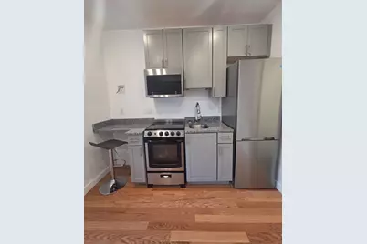 165 Hawthorne Street #202, Chelsea, MA 02150 - Photo 4