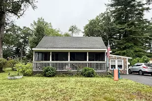28 Skipper Ln, Westfield, MA 01085 - Photo 2