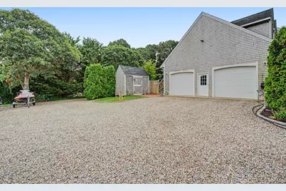 12 Gordon Ln, Yarmouth, MA 02675 - Photo 2