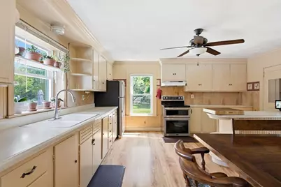 20 Moray St, Lynn, MA 01904 - Photo 12