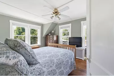 20 Moray St, Lynn, MA 01904 - Photo 16