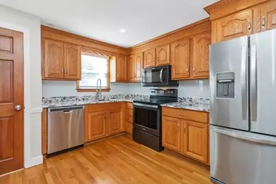 120 Kingston Road, Waltham, MA 02451 - Photo 12