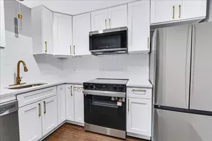 45 West St, Randolph, MA 02368 - Photo 10