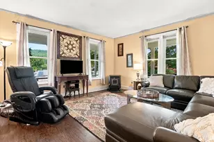 17 Summit Rd, Hardwick, MA 01031 - Photo 8