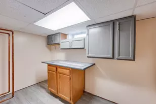 41 Park St, Agawam, MA 01030 - Photo 28