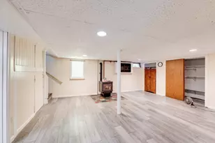 41 Park St, Agawam, MA 01030 - Photo 26
