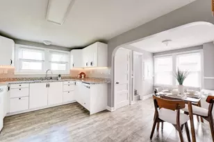 41 Park St, Agawam, MA 01030 - Photo 2