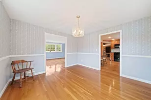 20 Worcester Dr, Norwood, MA 02062 - Photo 4