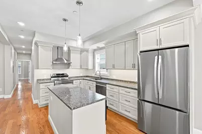 517 E 3rd #1, Boston, MA 02127 - Photo 4