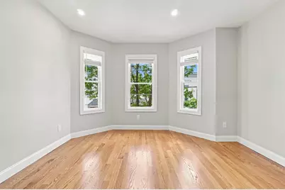 517 E 3rd #1, Boston, MA 02127 - Photo 12
