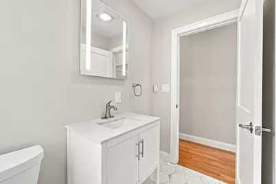 517 E 3rd #1, Boston, MA 02127 - Photo 20