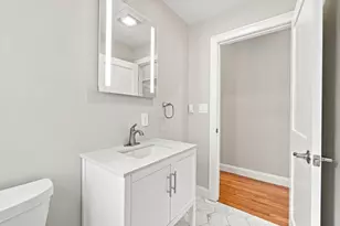 517 E 3rd, Boston, MA 02127 - Photo 20