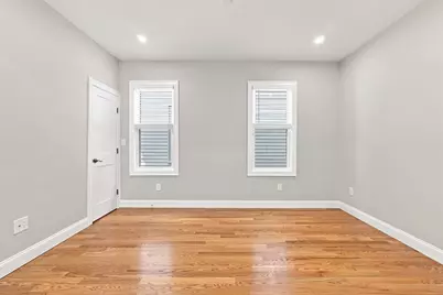 517 E 3rd #1, Boston, MA 02127 - Photo 10