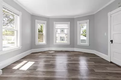 31-33 Bourne Street, Lowell, MA 01852 - Photo 6