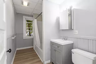 31-33 Bourne St, Lowell, MA 01852 - Photo 32