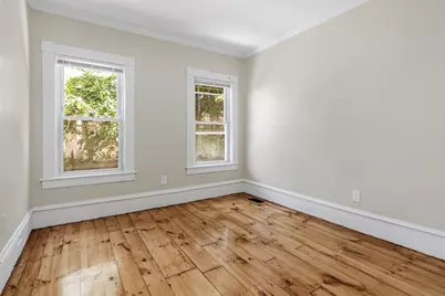 31-33 Bourne Street, Lowell, MA 01852 - Photo 18