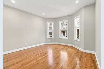 519 E 3rd #2, Boston, MA 02127 - Photo 12
