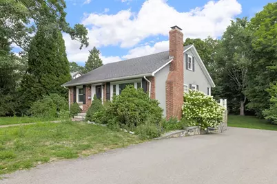31 Oak St, Wellesley, MA 02482 - Photo 2