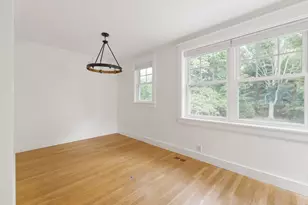 31 Oak St, Wellesley, MA 02482 - Photo 8