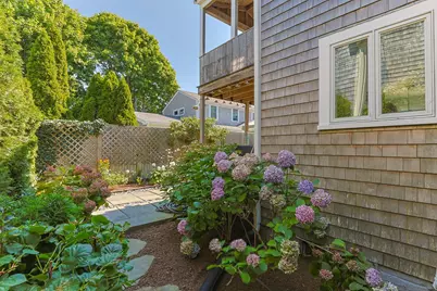 39 Pleasant Street, Provincetown, MA 02657 - Photo 26