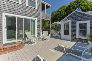 39 Pleasant St, Provincetown, MA 02657 - Photo 22