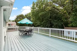 12 Mansfield St, Peabody, MA 01960 - Photo 34
