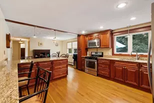 12 Mansfield St, Peabody, MA 01960 - Photo 22