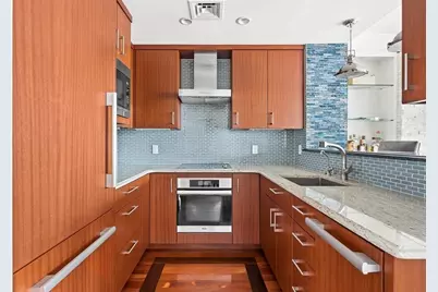 40 Battery St #309, Boston, MA 02109 - Photo 10