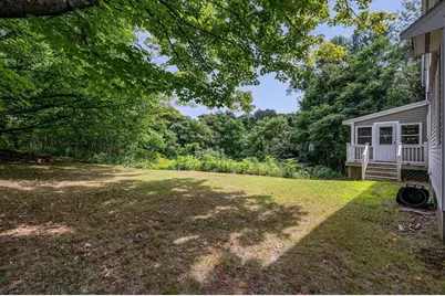 129 Forest St, Haverhill, MA 01832 - Photo 6