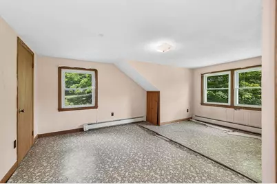 129 Forest St, Haverhill, MA 01832 - Photo 36