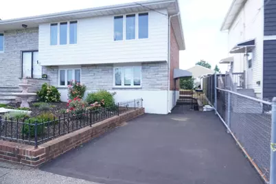 92 Newman St, Revere, MA 02151 - Photo 16