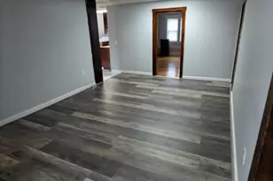 28 Sever St, Worcester, MA 01609 - Photo 10