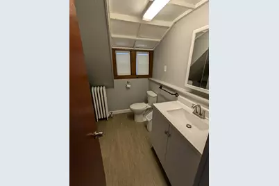 28 Sever St, Worcester, MA 01609 - Photo 4