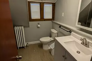 28 Sever St, Worcester, MA 01609 - Photo 4